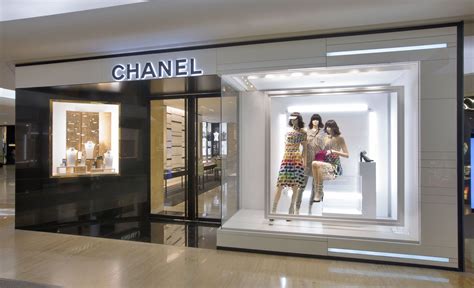 cheap chanel clothing|stores that carry chanel.